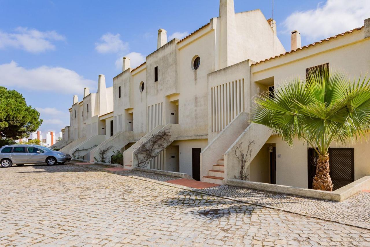 Gorgeous 2Bdr Apartment W/Patio & Pool By Lovelystay Vilamoura Luaran gambar